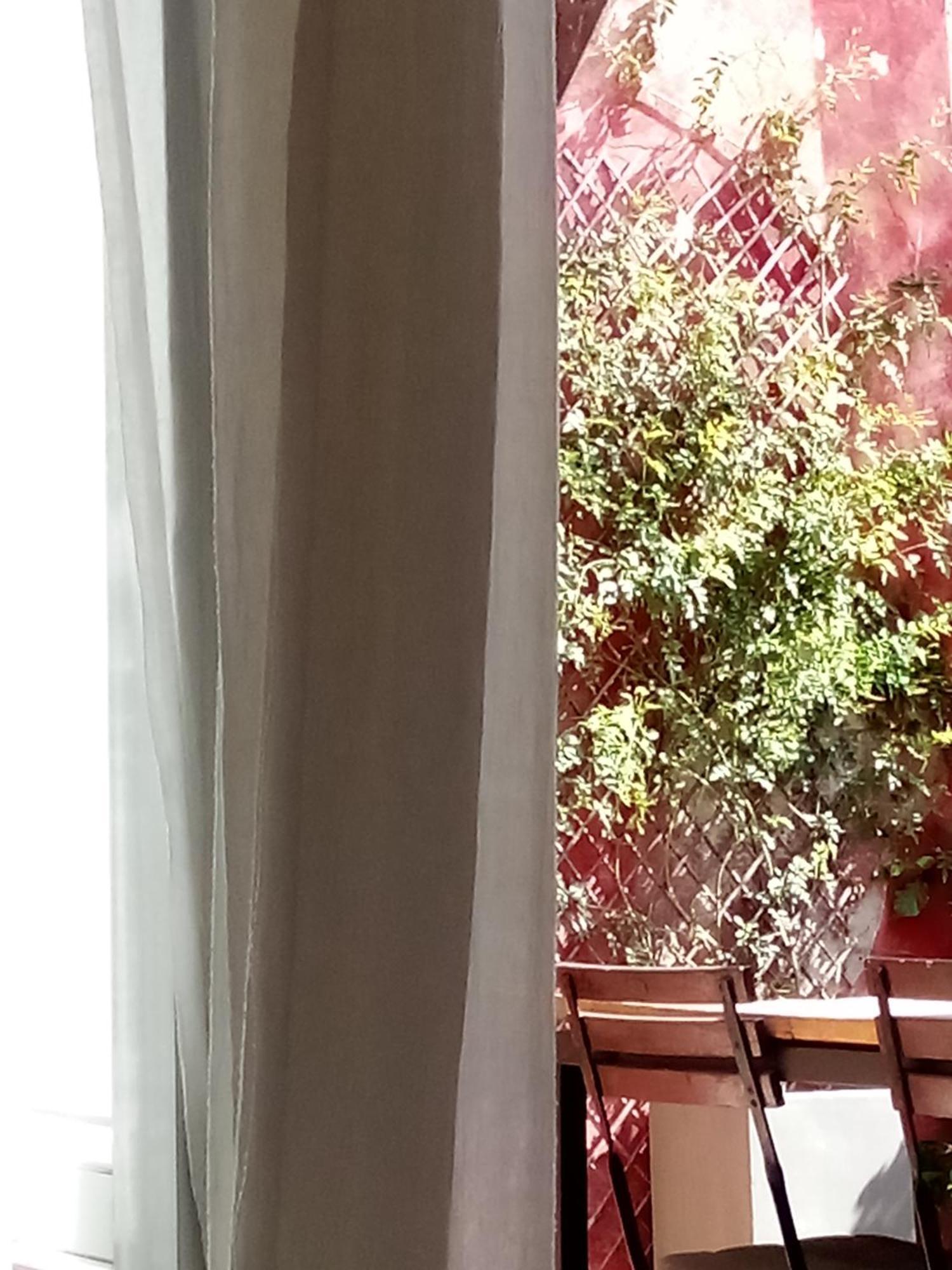 La Maison Perchee Aigues-Mortes Bilik gambar